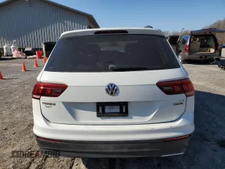 2018 Volkswagen Tiguan S z VIN 3VV0B7AX6JM055941, wystawiony jako Copart lot #47583005 z przebiegiem 99 744 mil mil oraz Szkoda całkowita • Salvage title. Historia ofert i sprzedaży dostępna na DreamBid. Obrazek 6.