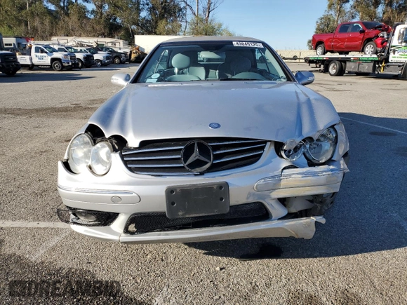 2005 Mercedes-Benz CLK 500 with VIN WDBTK75G55T041461, listed as a Copart auction lot 49849125 with 115,280 mi miles and Salvage title. Bid and sale history available at DreamBid. Image 5.