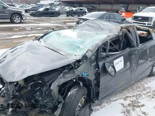 2017 Toyota Prius Two with VIN JTDKARFU2H3040367, listed as a IAAI auction lot 41617453 with Not Provided miles and . Bid and sale history available at DreamBid. Image 6.