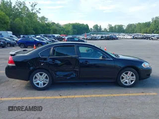 2015 Chevrolet Impala LT с VIN 2G1WB5E38F1152036, выставлен на аукционе IAAI как лот 42379778 с пробегом 95 028 миль миль и . История ставок и продаж доступна на DreamBid. Изображение 13.