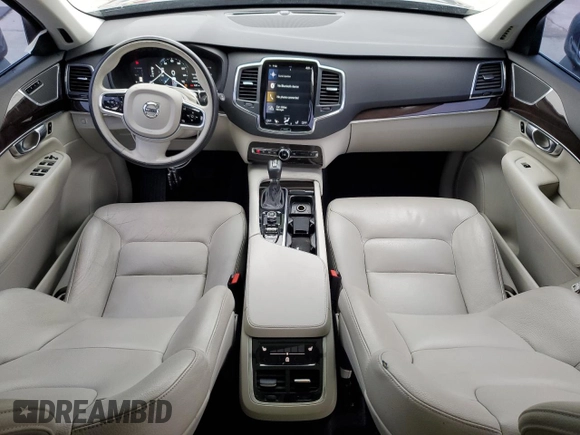 2019 Volvo XC90 Momentum with VIN YV4102PK0K1453715, listed as a Copart auction lot 43572475 with 101,678 mi miles and Clean Title. Bid and sale history available at carsss.com. Image 8.