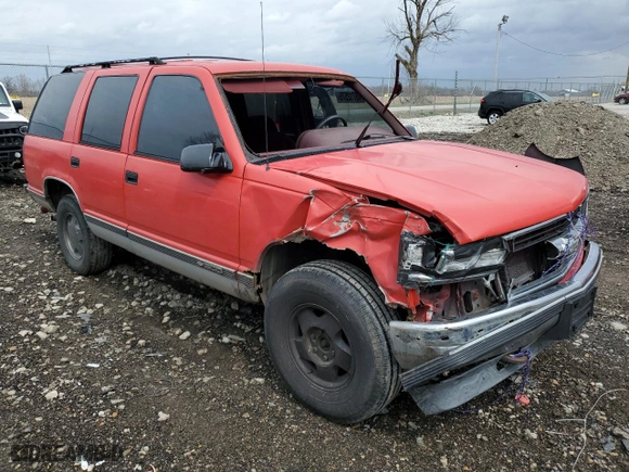 1995 Chevrolet Tahoe with VIN 1GNEK13K8SJ366795, listed as a Copart auction lot 49712575 with 236,025 mi miles and Salvage Title. Bid and sale history available at carsss.com. Image 4.