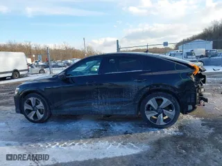 2021 Audi e-tron Sportback S line Premium Plus with VIN WA12AAGE0MB028706, listed as a IAAI auction lot 41341503 with 35,458 mi miles. Bid and sale history available at carsss.com. Image 14.