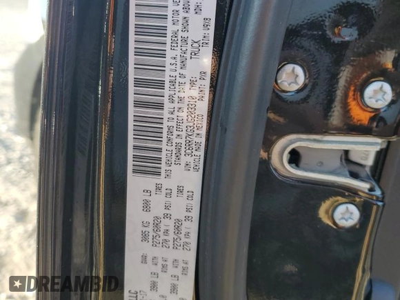 2018 Ram 1500 Express z VIN 3C6RR7KG3JG203310, wystawiony jako Copart lot #82222274 z przebiegiem 84 017 mil mil oraz Szkoda całkowita • Salvage title. Historia ofert i sprzedaży dostępna na DreamBid. Obrazek 12.