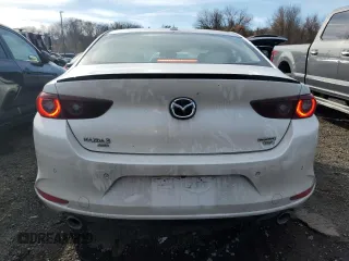 2024 Mazda 3 Premium Plus with VIN 3MZBPBEY2RM409137, listed as a Copart auction lot 78367194 with 2,605 mi miles and Salvage Title. Bid and sale history available at carsss.com. Image 6.