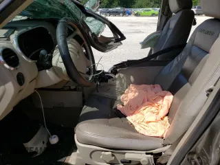 2006 Ford Explorer XLT z VIN 1FMEU63E36UB58656, wystawiony jako Copart lot #46475403 z przebiegiem 171 415 mil mil oraz Nie do naprawy • Non repairable. Historia ofert i sprzedaży dostępna na DreamBid. Obrazek 7.