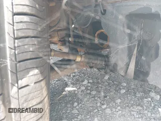 2011 Ford Escape XLT с VIN 1FMCU9D73BKA20517, выставлен на аукционе IAAI как лот 42810371 с пробегом 82 758 миль миль и . История ставок и продаж доступна на DreamBid. Изображение 6.