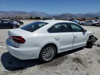 2017 Volkswagen Passat SE with VIN 1VWBT7A30HC013663, listed as a Copart auction lot 58043215 with 76,708 mi miles and Salvage title. Bid and sale history available at DreamBid. Image 3.