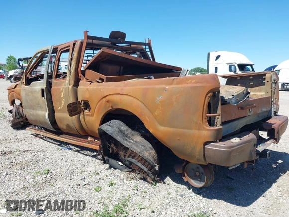 2011 Ford F-250 XL с VIN 1FT7X2B65BEC21994, выставлен на аукционе IAAI как лот 39372999 с пробегом Не указан миль и . История ставок и продаж доступна на DreamBid. Изображение 3.