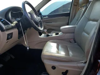 2017 Jeep Grand Cherokee Limited с VIN 1C4RJEBG3HC634232, выставлен на аукционе Copart как лот 59809905 с пробегом 125 900 миль миль и Списание • Salvage title. История ставок и продаж доступна на DreamBid. Изображение 7.