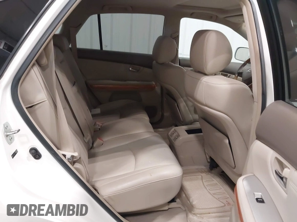 2005 Lexus RX 330 with VIN 2T2HA31U35C060236, listed as a IAAI auction lot 41872491 with 140,766 mi miles. Bid and sale history available at carsss.com. Image 8.