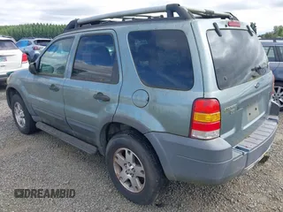 2005 Ford Escape XLT z VIN 1FMYU931X5KA69477, wystawiony jako IAAI lot #42576724 z przebiegiem 143 747 mil mil oraz . Historia ofert i sprzedaży dostępna na DreamBid. Obrazek 3.