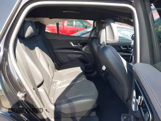 2023 Mercedes-Benz EQS 450+ z VIN 4JGDM2DB4PA008387, wystawiony jako IAAI lot #39736557 z przebiegiem 11 160 mil mil oraz . Historia ofert i sprzedaży dostępna na DreamBid. Obrazek 8.