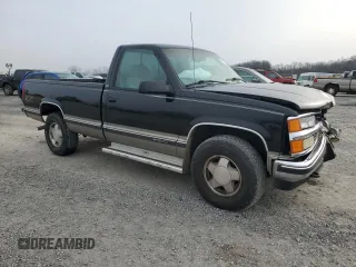 1998 Chevrolet Silverado 1500 with VIN 1GCEK14RXWZ236495, listed as a Copart auction lot 84159824 with 115,083 mi miles and Salvage Title. Bid and sale history available at DreamBid. Image 4.