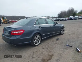 2012 Mercedes-Benz E 350 Luxury with VIN WDDHF8JB0CA563926, listed as a IAAI auction lot 42073792 with 108,703 mi miles and . Bid and sale history available at DreamBid. Image 4.