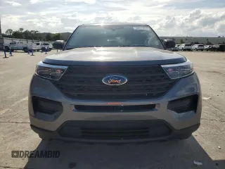 2022 Ford Explorer with VIN 1FMSK7BH1NGB77813, listed as a Copart auction lot 68870304 with 13,910 mi miles and Salvage Title. Bid and sale history available at carsss.com. Image 5.