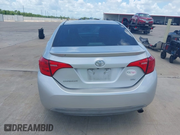 2017 Toyota Corolla L z VIN 5YFBURHE4HP732912, wystawiony jako IAAI lot #42451597 z przebiegiem 73 901 mil mil oraz . Historia ofert i sprzedaży dostępna na DreamBid. Obrazek 16.