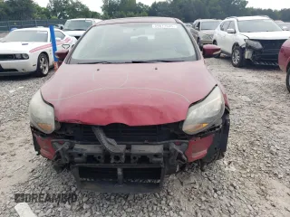 2014 Ford Focus Titanium with VIN 1FADP3N29EL422689, listed as a Copart auction lot 59817535 with 105,515 mi miles and Salvage title. Bid and sale history available at DreamBid. Image 5.