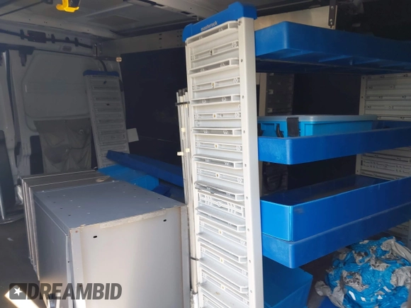 2016 Ford Transit Cargo z VIN 1FTYR1YM0GKB55605, wystawiony jako IAAI lot #42211489 z przebiegiem Nie podano mil oraz . Historia ofert i sprzedaży dostępna na DreamBid. Obrazek 8.