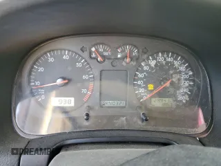 2000 Volkswagen Jetta GLS z VIN 3VWSA29M7YM057356, wystawiony jako Copart lot #76960844 z przebiegiem 299 410 mil mil oraz Szkoda całkowita • Salvage title. Historia ofert i sprzedaży dostępna na DreamBid. Obrazek 9.