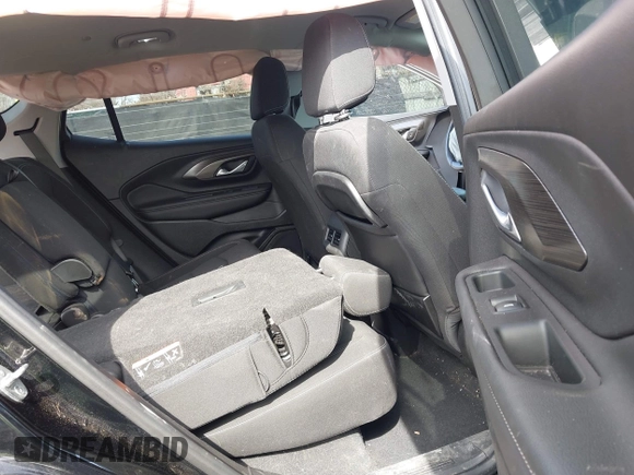 2022 GMC Terrain SLE with VIN 3GKALTEV8NL128910, listed as a IAAI auction lot 41843572 with 86,682 mi miles and . Bid and sale history available at DreamBid. Image 8.