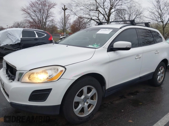 2012 Volvo XC60 3.2L с VIN YV4952DL5C2294865, выставлен на аукционе IAAI как лот 41941625 с пробегом 180 020 миль миль и . История ставок и продаж доступна на DreamBid. Изображение 13.