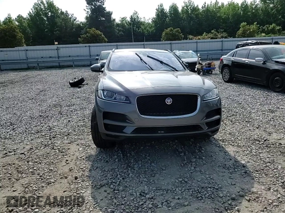 2017 Jaguar F-Pace 35t Premium with VIN SADCJ2BV0HA894638, listed as a Copart auction lot 58752885 with 77,299 mi miles and Salvage title. Bid and sale history available at DreamBid. Image 15.