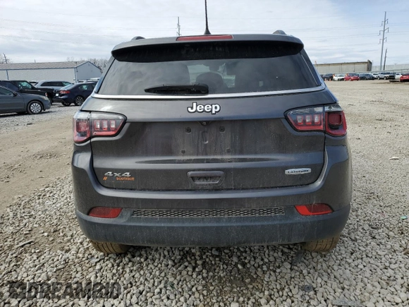 2017 Jeep Compass Latitude with VIN 3C4NJDBB8HT628069, listed as a Copart auction lot 48060445 with 85,991 mi miles and Salvage Title. Bid and sale history available at carsss.com. Image 6.