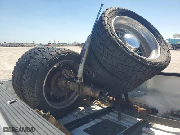2007 Ford Super Duty F-350 DRW XL with VIN 1FTWW33P27EA21870, listed as a Copart auction lot 48517345 with NaN miles and Non Repairable. Bid and sale history available at carsss.com. Image 14.