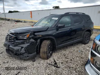 2024 Honda Pilot TrailSport with VIN 5FNYG1H61RB041362, listed as a Copart auction lot 67920164 with 5,511 mi miles and Salvage Title. Bid and sale history available at carsss.com. Image 1.