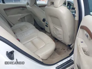 2008 Volvo S80 3.2L with VIN YV1AS982781059118, listed as a IAAI auction lot 41868957 with 185,529 mi miles. Bid and sale history available at carsss.com. Image 8.