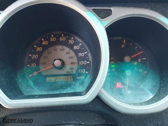 2004 Toyota 4Runner SR5 with VIN JTEBU14R840033647, listed as a IAAI auction lot 41995411 with 211,453 mi miles. Bid and sale history available at carsss.com. Image 7.