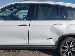 2022 Honda Pilot Touring 7-Passenger with VIN 5FNYF6H67NB017660, listed as a IAAI auction lot 41194603 with 87,301 mi miles. Bid and sale history available at carsss.com. Image 6.
