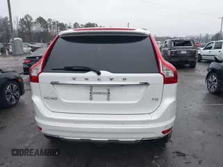 2015 Volvo XC60 T5 Drive-E Premier Plus with VIN YV440MDC9F2562227, listed as a IAAI auction lot 41113295 with 78,976 mi miles. Bid and sale history available at carsss.com. Image 17.
