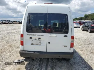 2013 Ford Transit Connect XLT z VIN NM0KS9BN3DT147821, wystawiony jako Copart lot #61053745 z przebiegiem 201 578 mil mil oraz Szkoda całkowita • Salvage title. Historia ofert i sprzedaży dostępna na DreamBid. Obrazek 6.