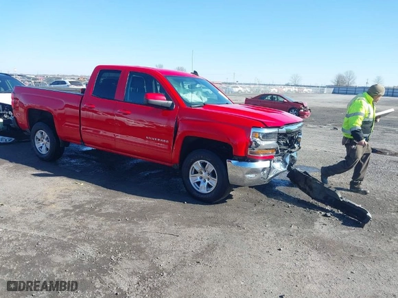 2019 Chevrolet Silverado 1500 LD LT with VIN 2GCRCPEC9K1204894, listed as a IAAI auction lot 41065628 with 125,721 mi miles. Bid and sale history available at carsss.com. Image 1.