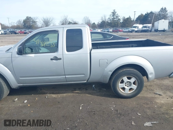 2006 Nissan Frontier SE z VIN 1N6AD06U26C413951, wystawiony jako IAAI lot #41461235 z przebiegiem 236 280 mil mil oraz . Historia ofert i sprzedaży dostępna na DreamBid. Obrazek 14.