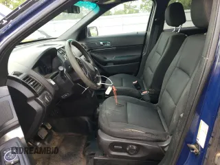 2016 Ford Police Interceptor Utility z VIN 1FM5K8AR2GGC37615, wystawiony jako Copart lot #57084935 z przebiegiem 170 078 mil mil oraz Szkoda całkowita • Salvage title. Historia ofert i sprzedaży dostępna na DreamBid. Obrazek 7.