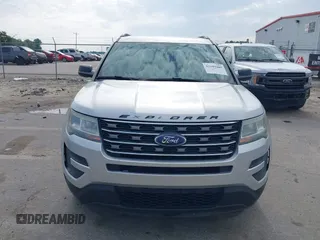 2017 Ford Explorer with VIN 1FM5K8BH8HGA89753, listed as a IAAI auction lot 42109485 with 151,757 mi miles and . Bid and sale history available at carsss.com. Image 12.