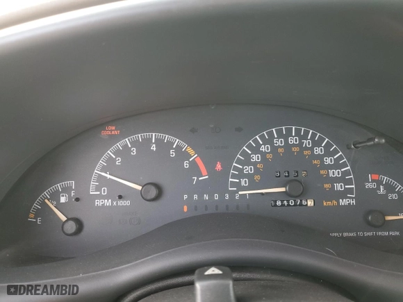 2002 Pontiac Grand Prix GT with VIN 1G2WP12K12F144137, listed as a Copart auction lot 43333415 with 181,075 mi miles and Salvage Title. Bid and sale history available at carsss.com. Image 9.
