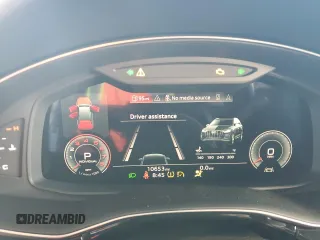 2022 Audi Q7 Premium z VIN WA1AXBF71ND021921, wystawiony jako Copart lot #86780594 z przebiegiem 10 653 mil mil oraz Szkoda całkowita • Salvage title. Historia ofert i sprzedaży dostępna na DreamBid. Obrazek 9.