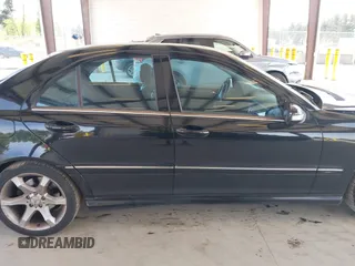 2007 Mercedes-Benz C 230 Sport z VIN WDBRF52H17F931750, wystawiony jako IAAI lot #42207507 z przebiegiem 164 202 mil mil oraz . Historia ofert i sprzedaży dostępna na DreamBid. Obrazek 13.