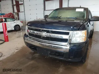 2008 Chevrolet Silverado 1500 LT w/1LT with VIN 2GCEC19C481222752, listed as a IAAI auction lot 41278747 with 211,484 mi miles. Bid and sale history available at carsss.com. Image 12.