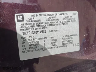2008 Chevrolet Silverado 1500 LT w/1LT with VIN 2GCEC19J981145682, listed as a IAAI auction lot 41511150 with 142,290 mi miles. Bid and sale history available at carsss.com. Image 9.