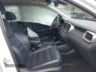 2017 Kia Sorento EX with VIN 5XYPH4A55HG253166, listed as a IAAI auction lot 42220030 with 129,524 mi miles and . Bid and sale history available at DreamBid. Image 5.