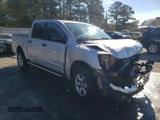 2011 Nissan Titan SL with VIN 1N6AA0EC3BN314510, listed as a Copart auction lot 41636015 with 186,581 mi miles and Salvage Title. Bid and sale history available at carsss.com. Image 4.