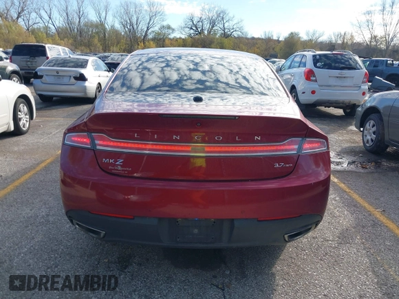 2016 Lincoln MKZ with VIN 3LN6L2JK1GR600996, listed as a IAAI auction lot 40903544 with 152,902 mi miles and . Bid and sale history available at DreamBid. Image 17.