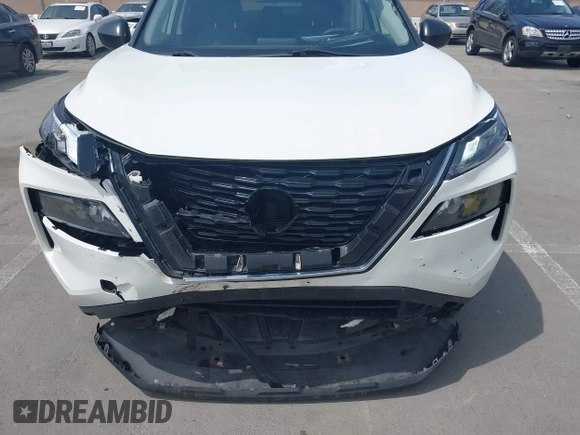 2021 Nissan Rogue S z VIN JN8AT3AA0MW011687, wystawiony jako IAAI lot #42034547 z przebiegiem 50 989 mil mil oraz . Historia ofert i sprzedaży dostępna na DreamBid. Obrazek 6.