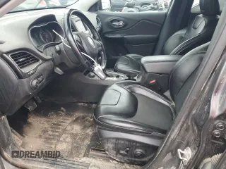 2021 Jeep Cherokee Latitude Plus with VIN 1C4PJMLB7MD121803, listed as a Copart auction lot 59439695 with 47,430 mi miles and Salvage title. Bid and sale history available at DreamBid. Image 7.