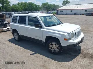 2012 Jeep Patriot Sport с VIN 1C4NJRBB3CD597924, выставлен на аукционе IAAI как лот 42629723 с пробегом 194 970 миль миль и . История ставок и продаж доступна на DreamBid. Изображение 1.